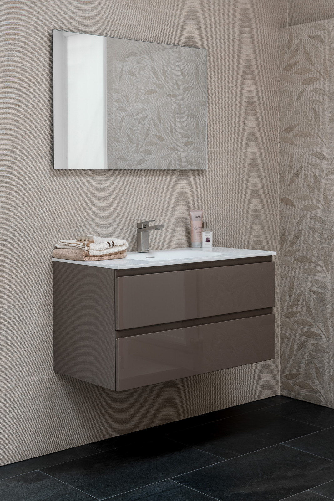 Шоу-румы салона БОМОНД Ростов