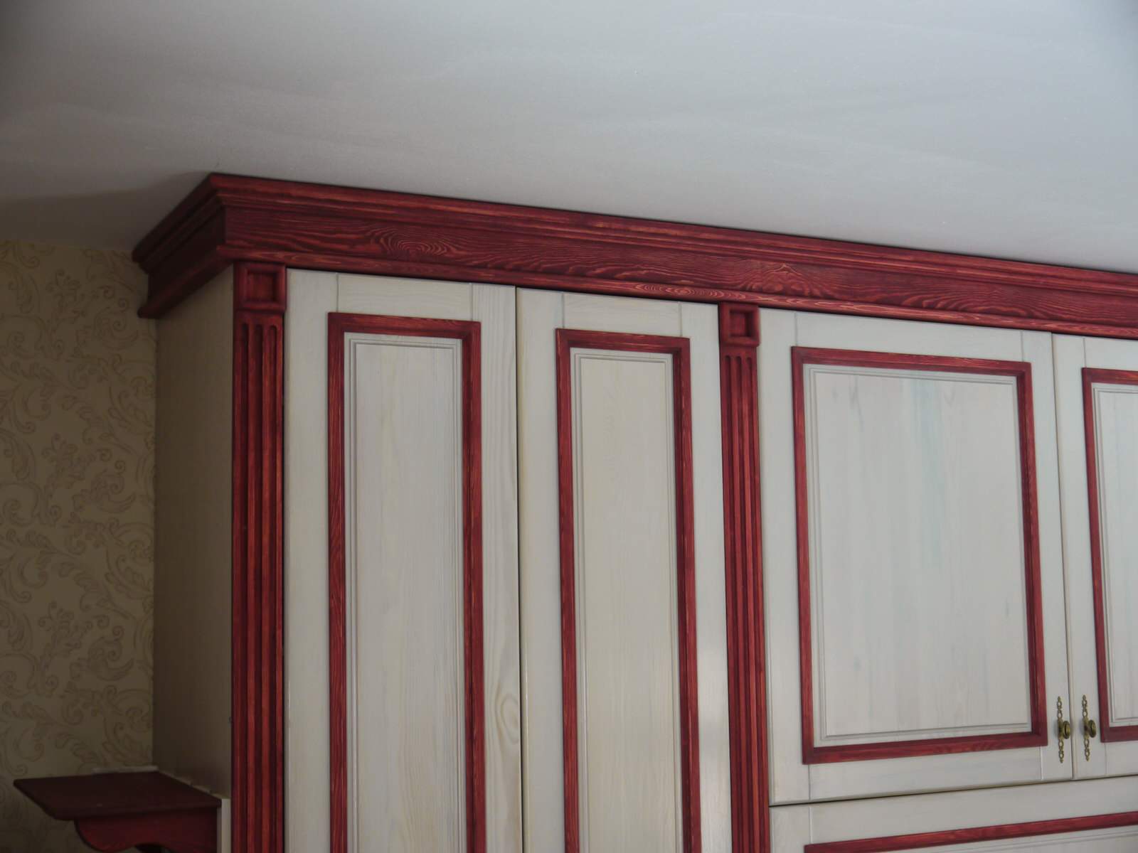 Мебель + лестница в коттедж