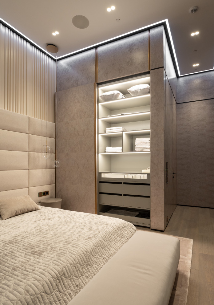 Шкаф с раздвижными дверями