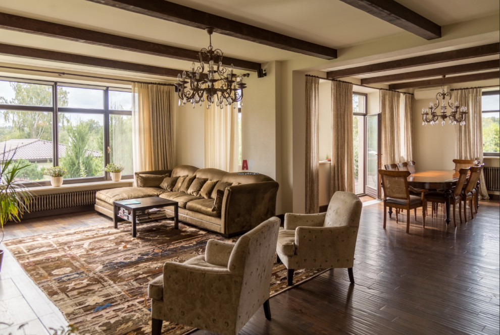 Дом на крутом склоне