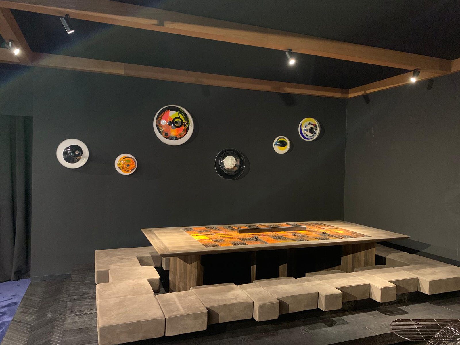 Арт-объекты в Шоу руме Лугано. Аrt-object in Lugano's showroom,Ticino. Switzerla