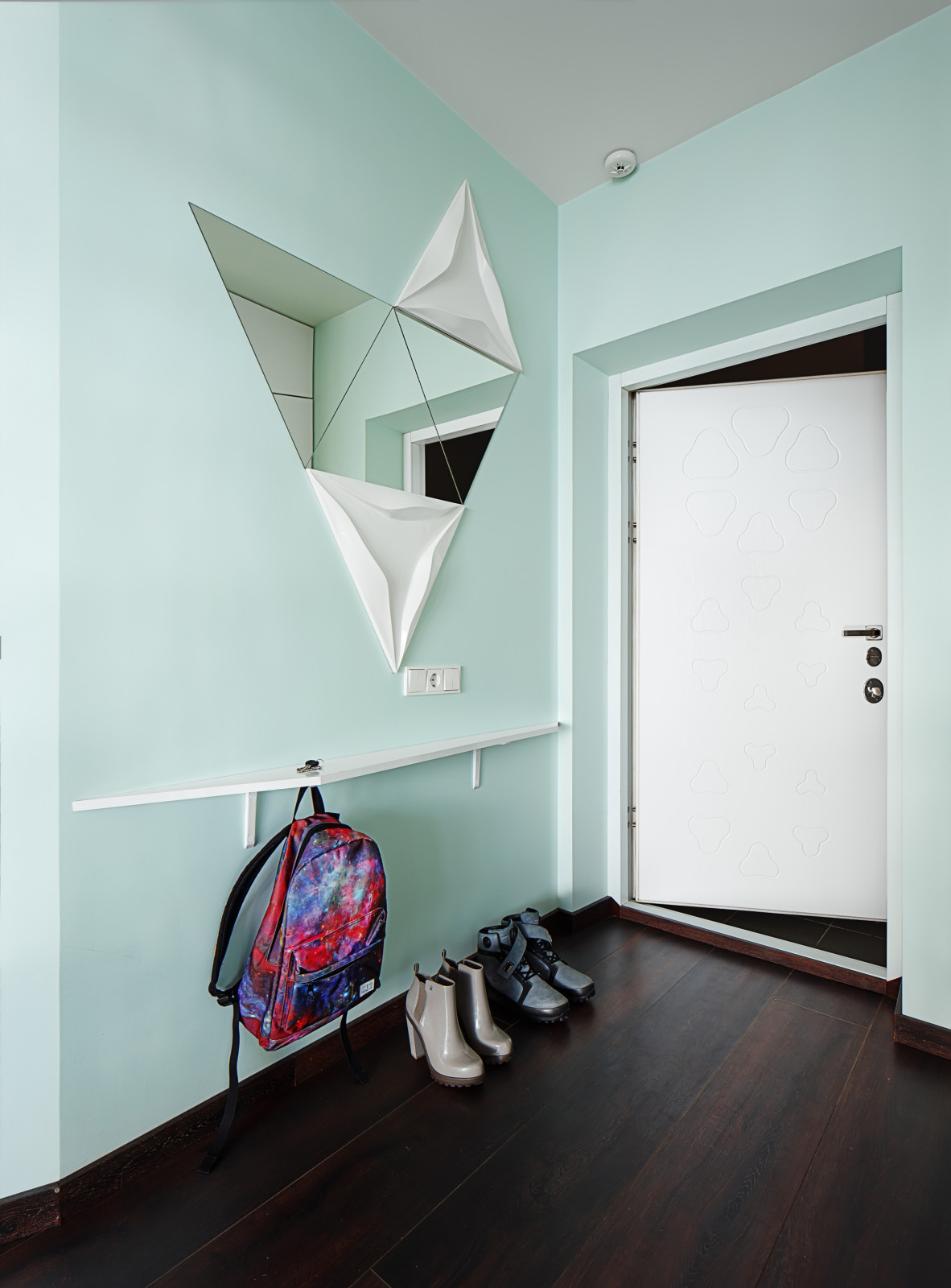 Apartment for Classmate