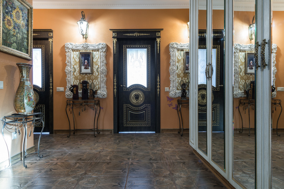 Прихожая в классическом стиле