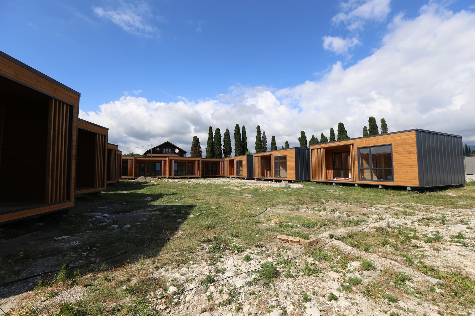 Гостинничный комплекс минидомов в Абхазии