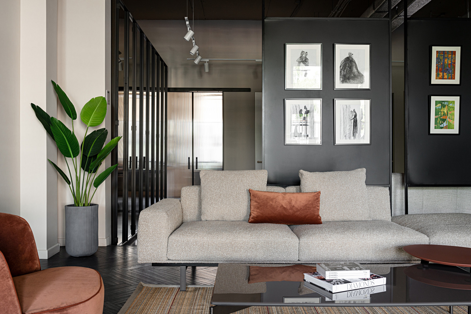 Шоурум Living Atmosphere в Алматы