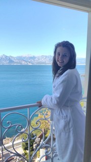 Неля Зелена