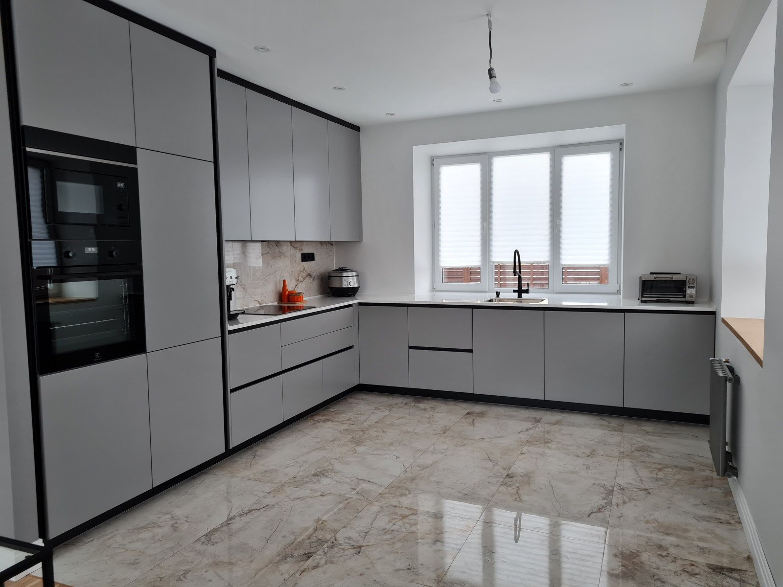 Обложка проекта: Кухня в современном стиле, пос. Константиновка