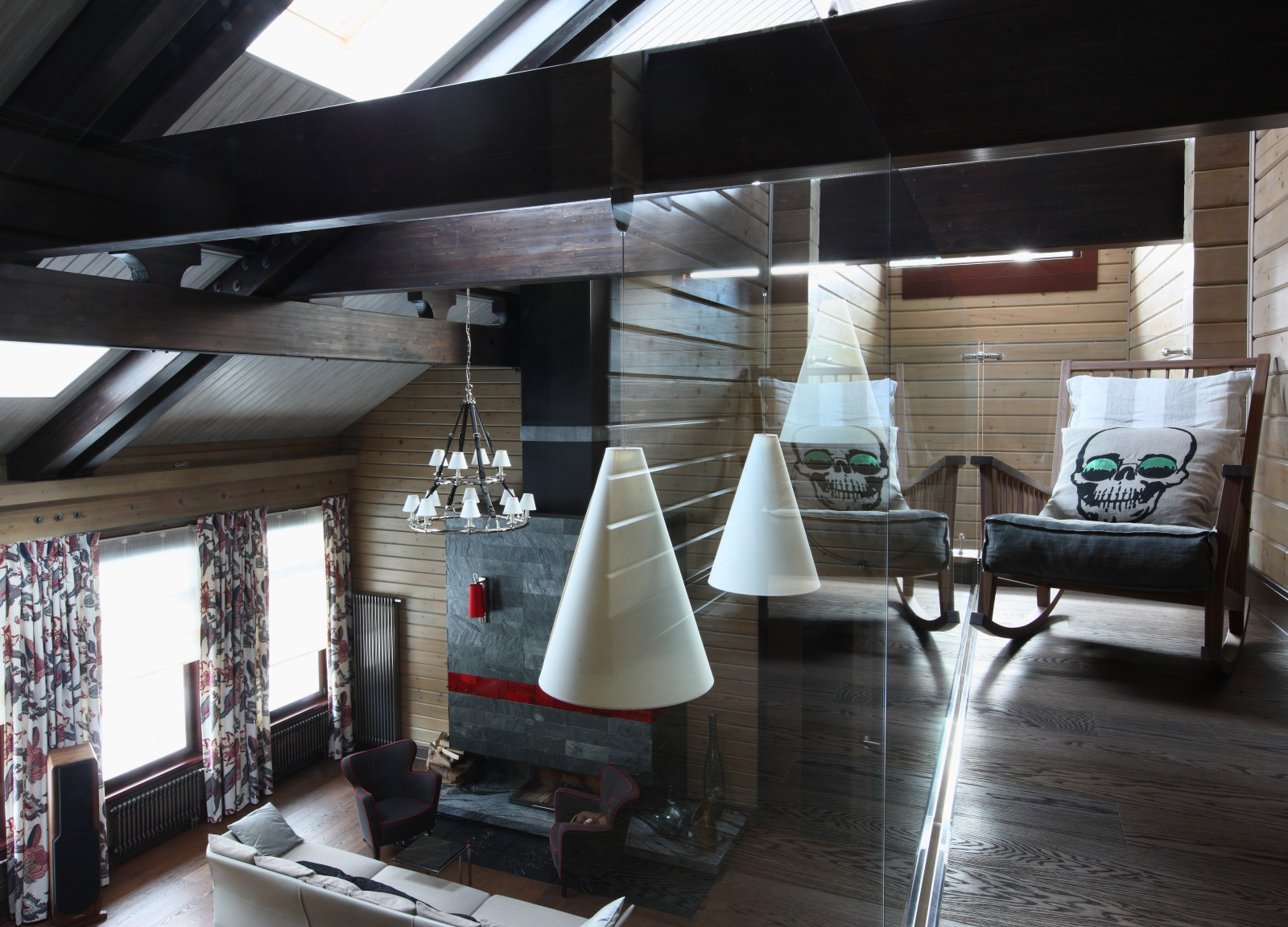 Красной Линией