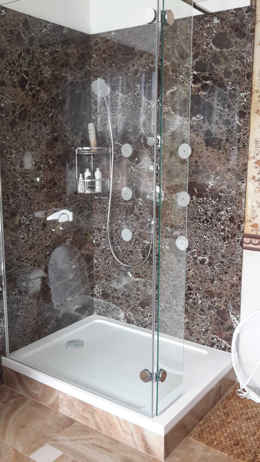 Обложка проекта: Облицовка стен мрамором