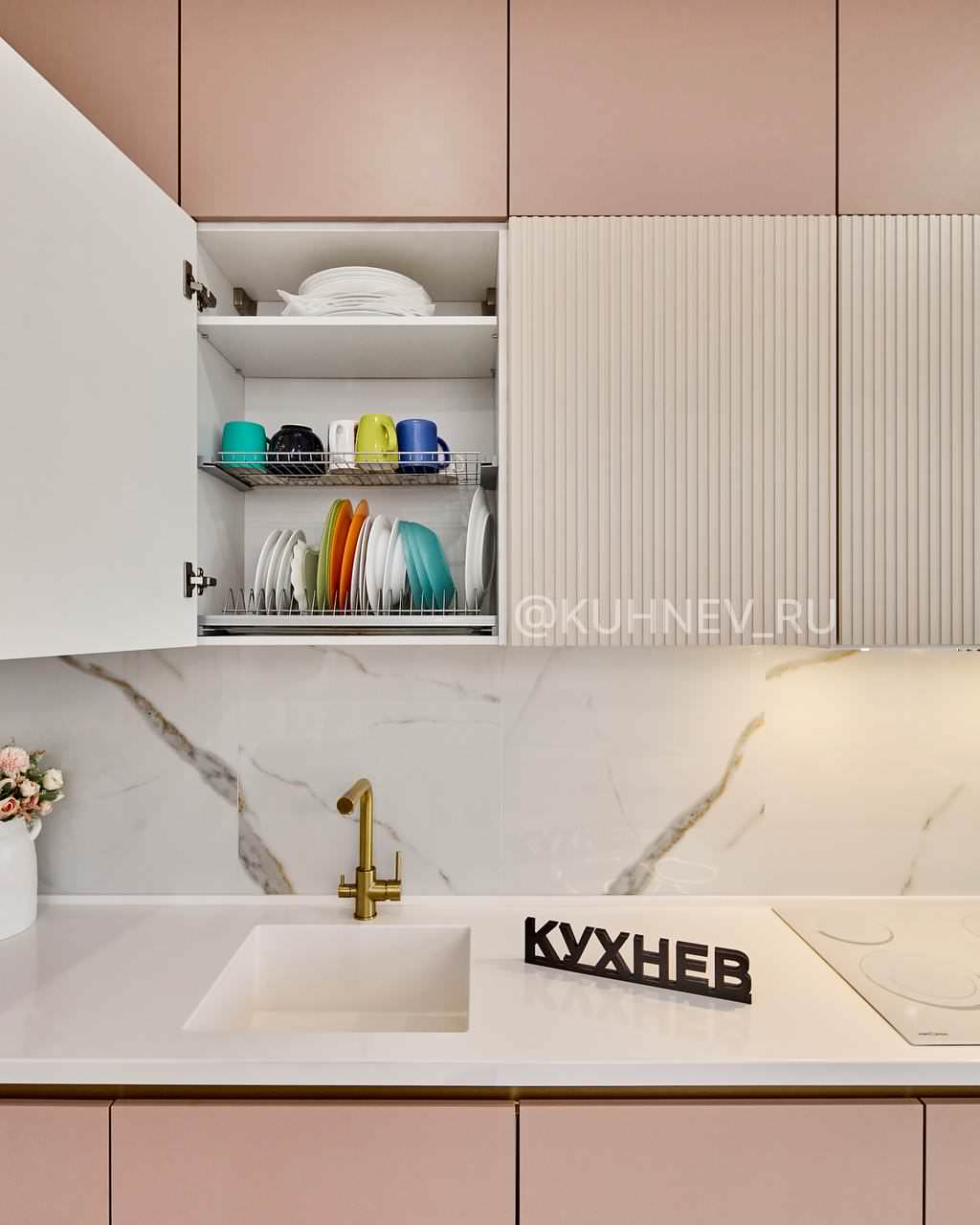 Кухня-гостиная в оттенках 2024