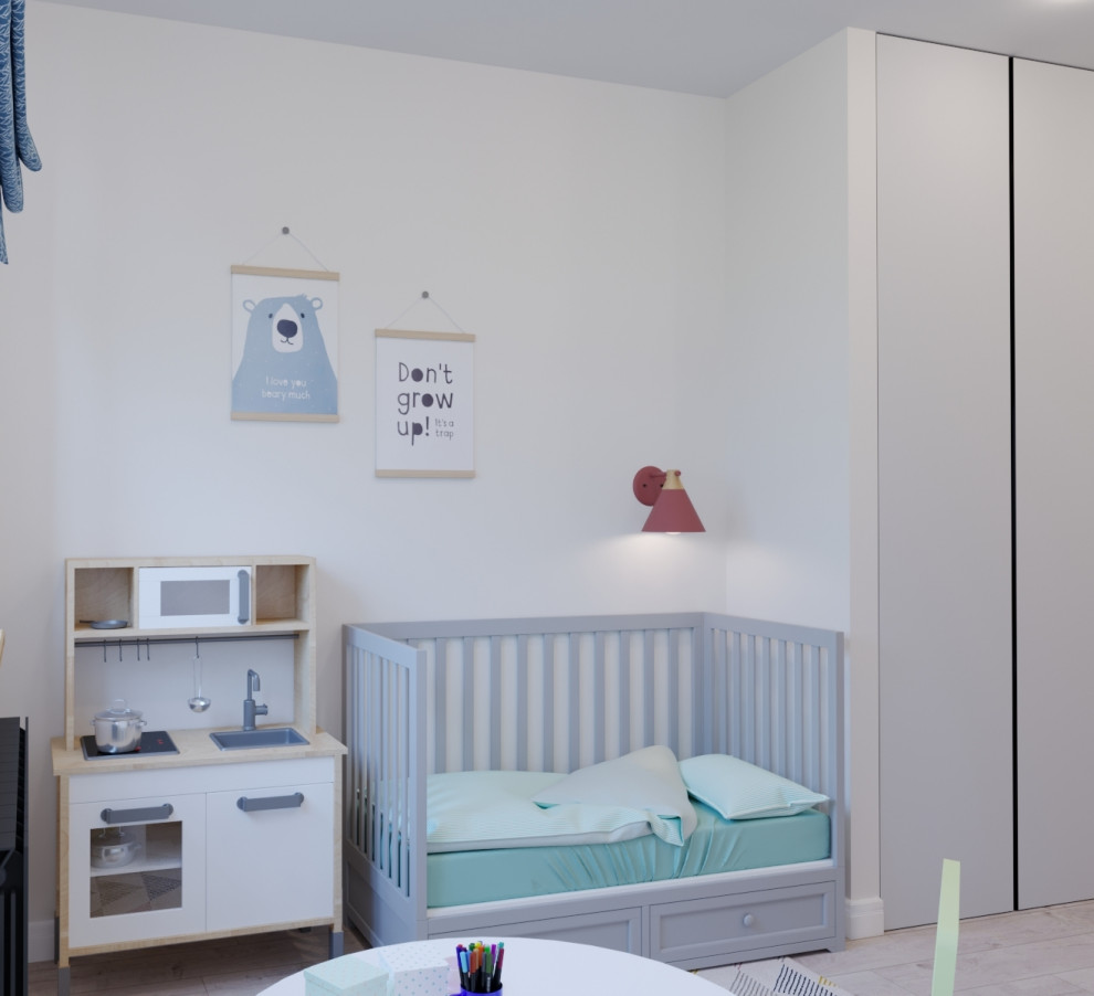 Мини-сканди в центре