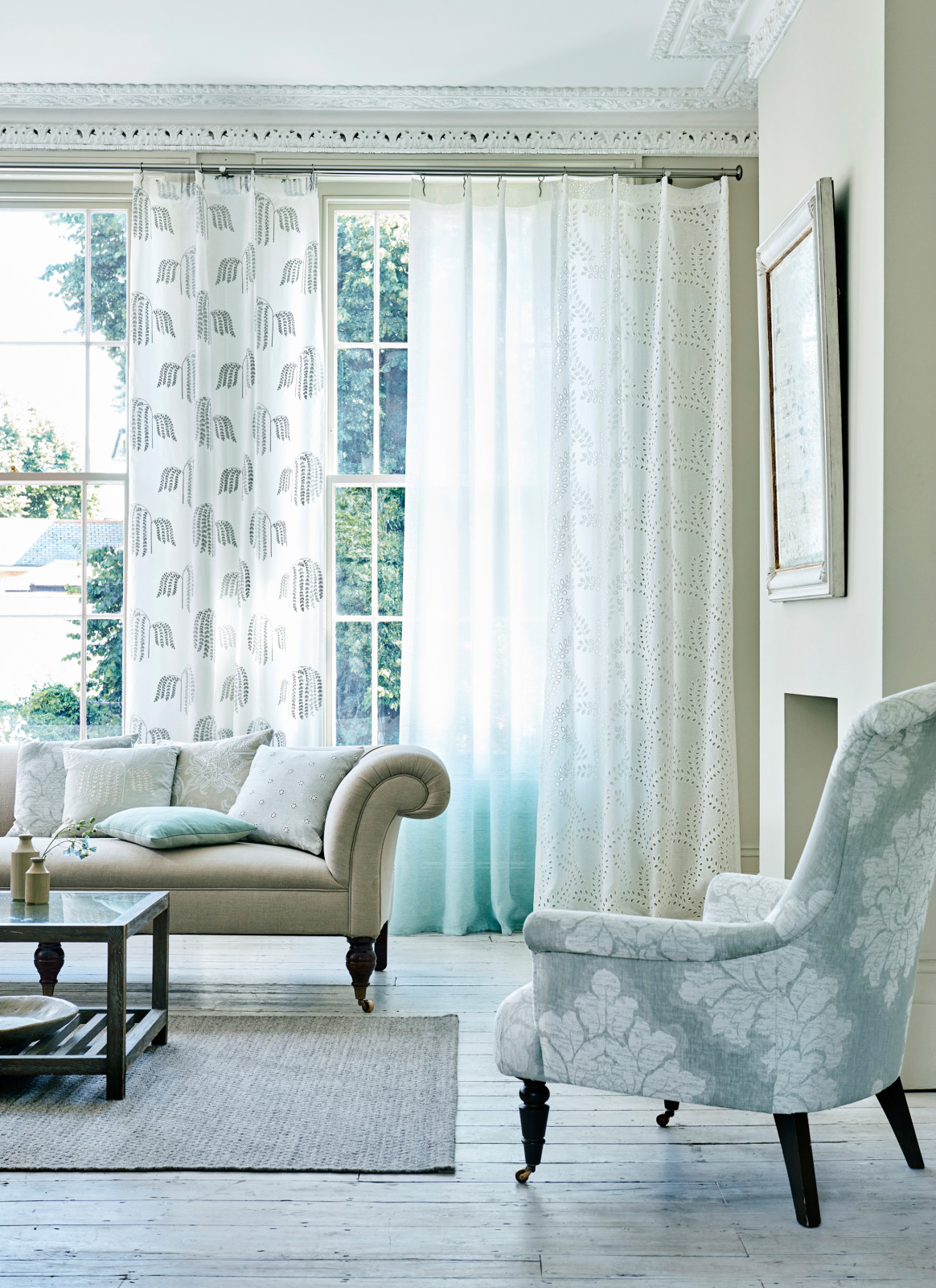 Ткани и обои Waterperry от Sanderson