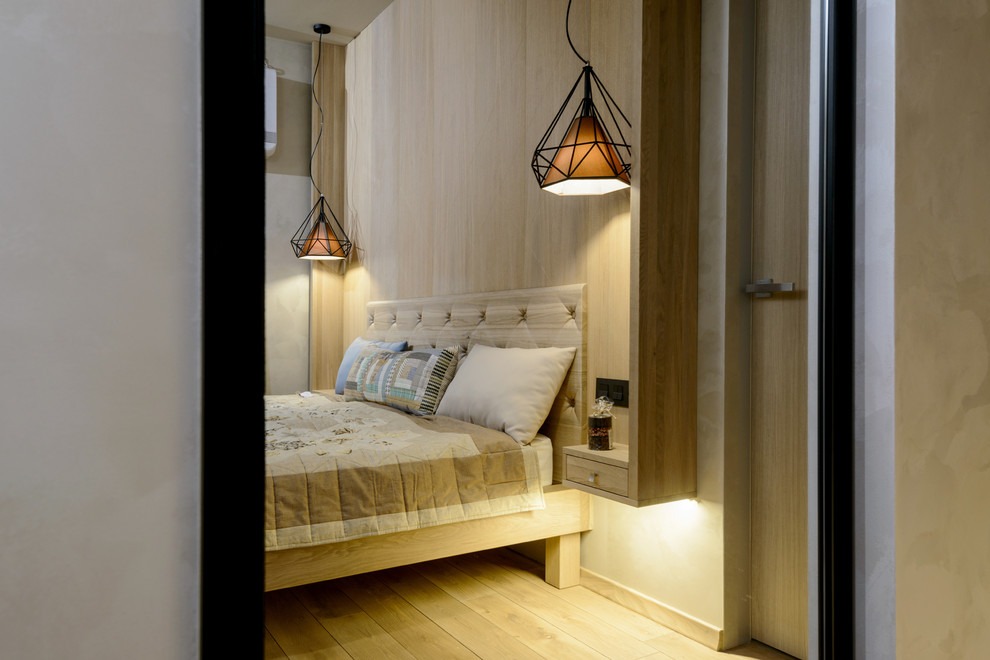 Кровать и панно из массива дуба