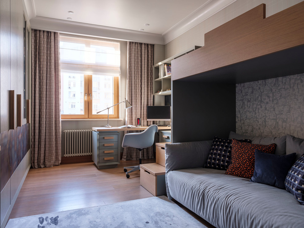 С московским характером. Детская.