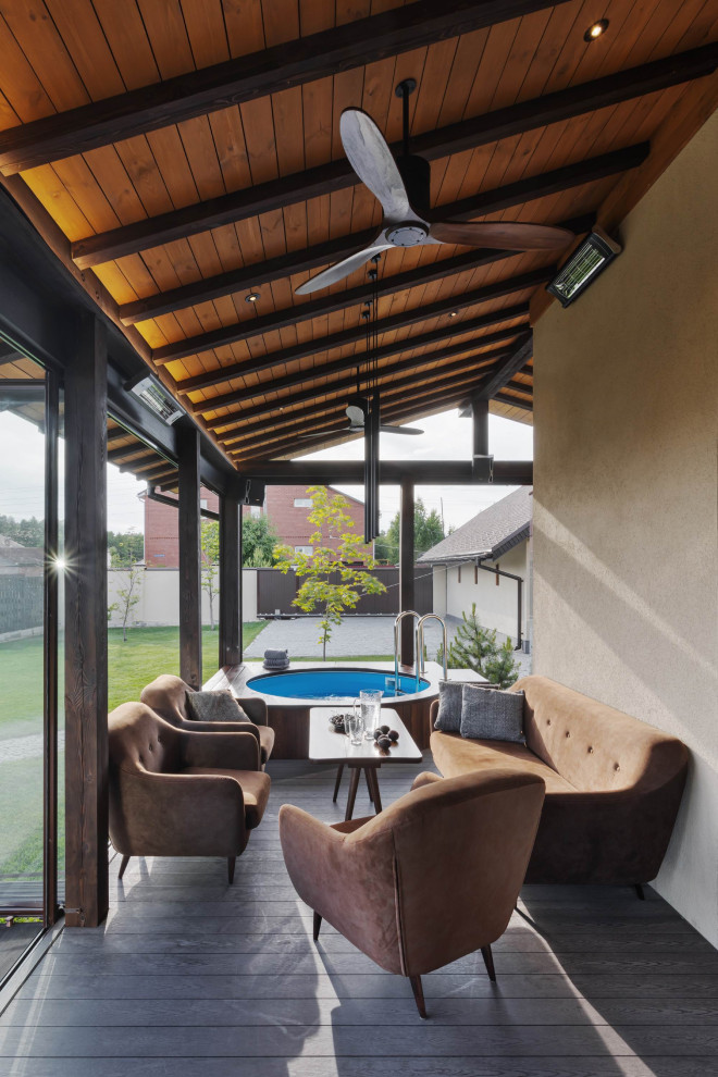 Остекленная терраса ЕЩЕ НЕМНОГО ЛЕТА