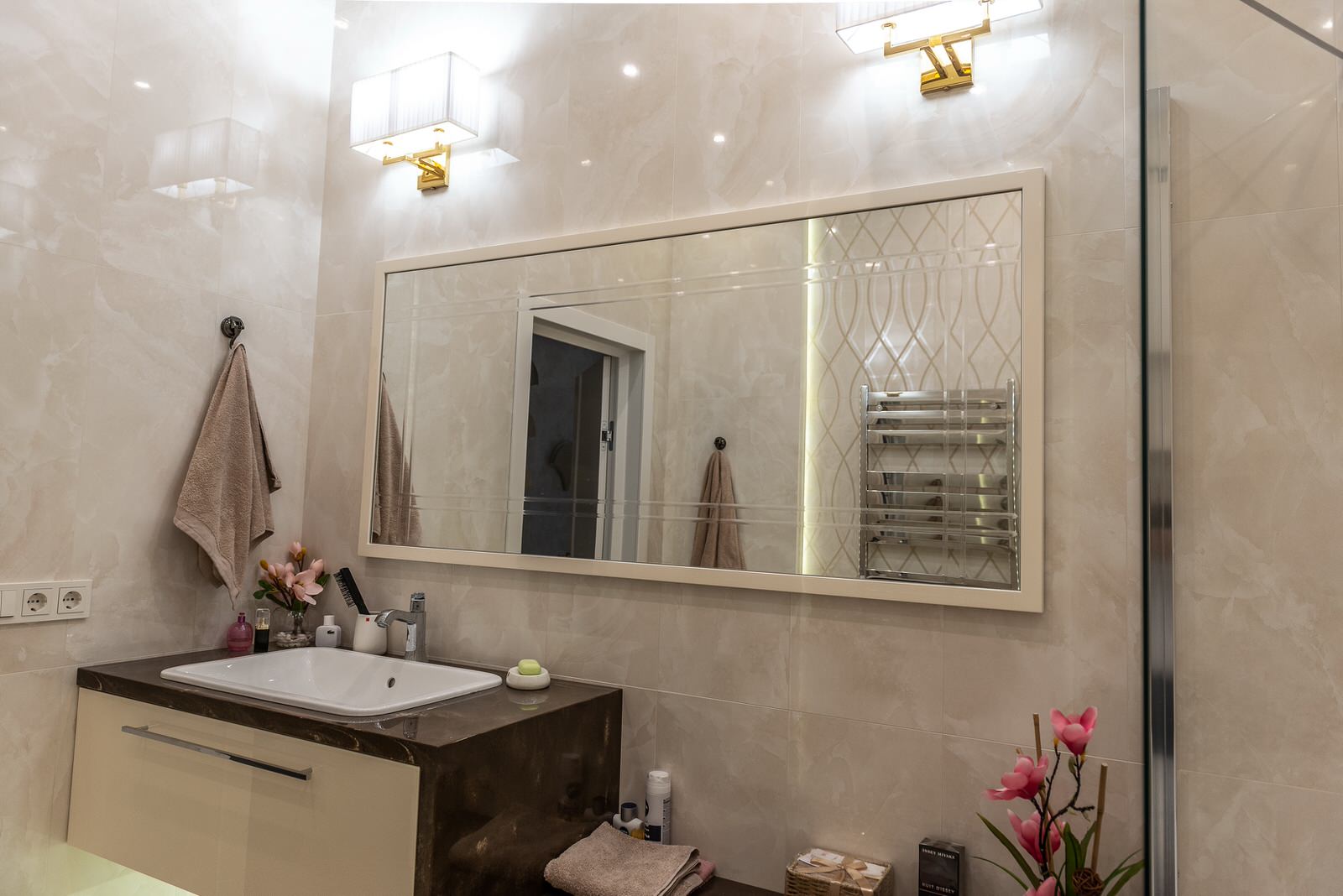 Дом с бассейном