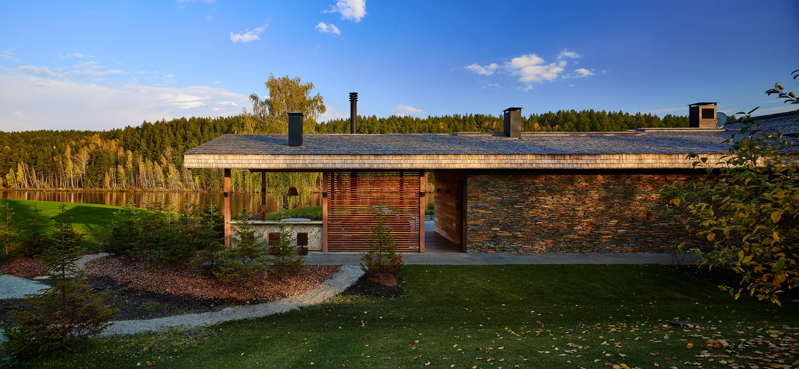 Дом на реке | Barn by a River