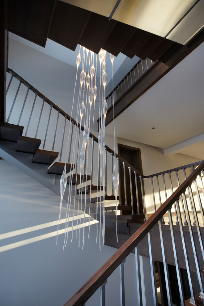 ДОМ 1800 КВ.М. КРИСТАЛ ИСТРА