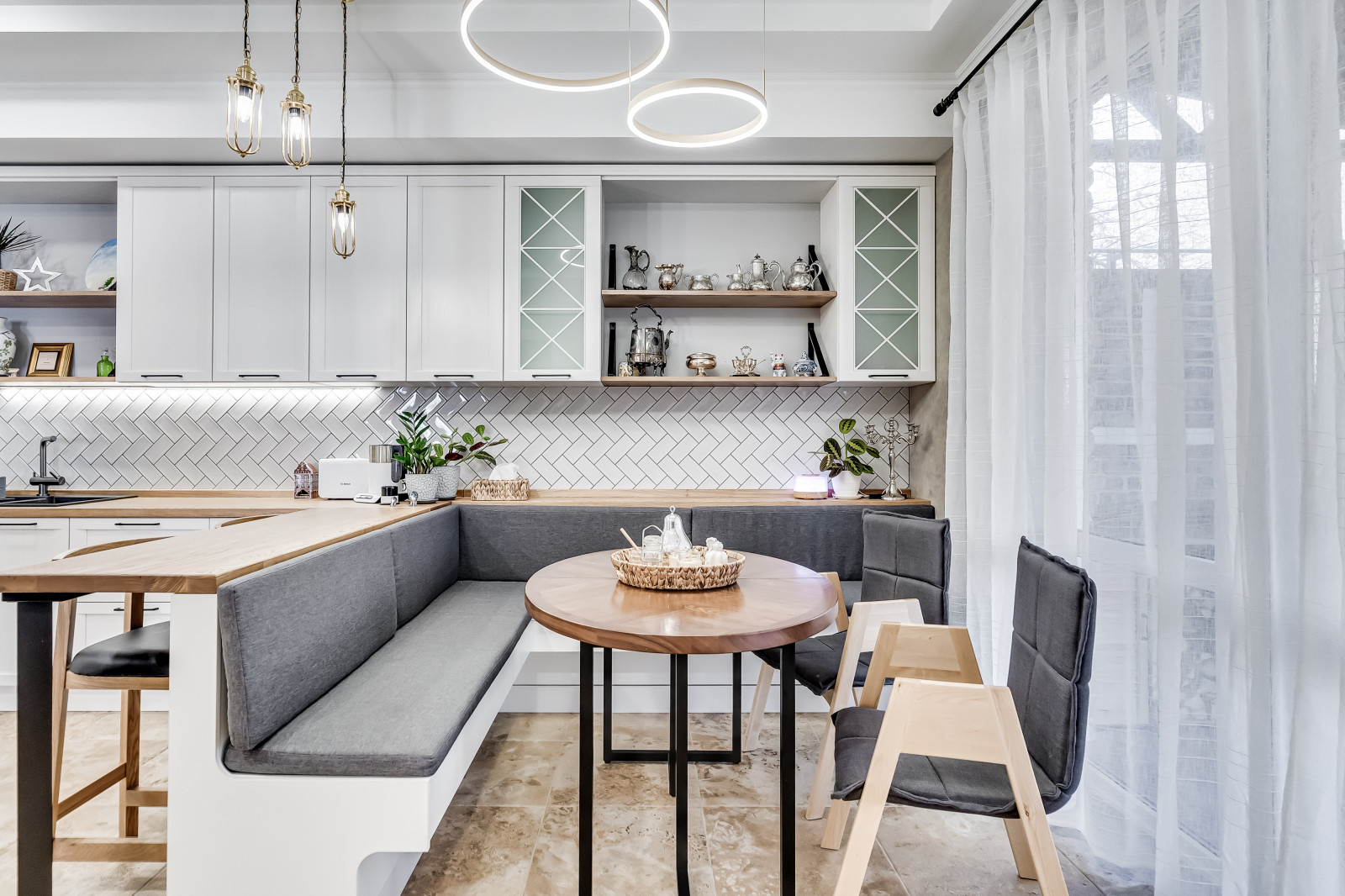 Красивая и уютная кухня для Калины