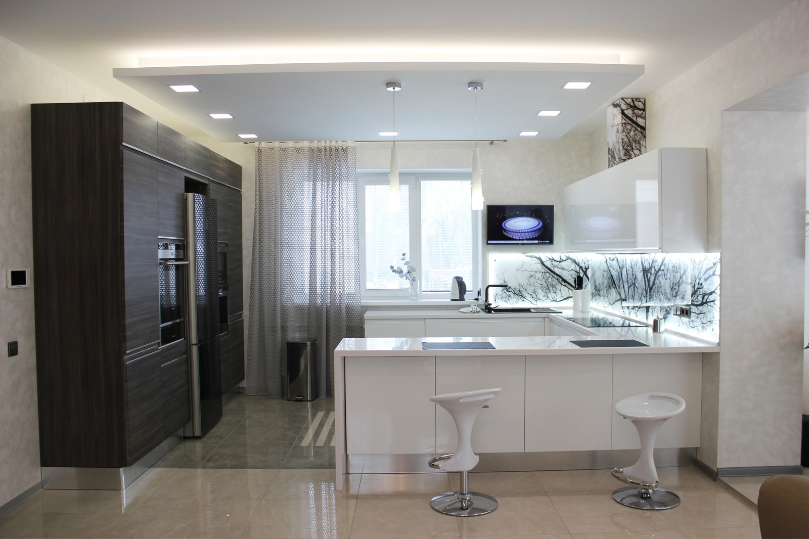 частный дом 300 м2