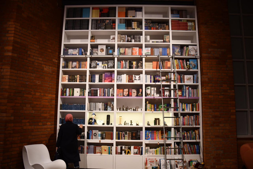 Обложка проекта: @Step2Level.2019 _ Лестница step-30.M - проект для Музея