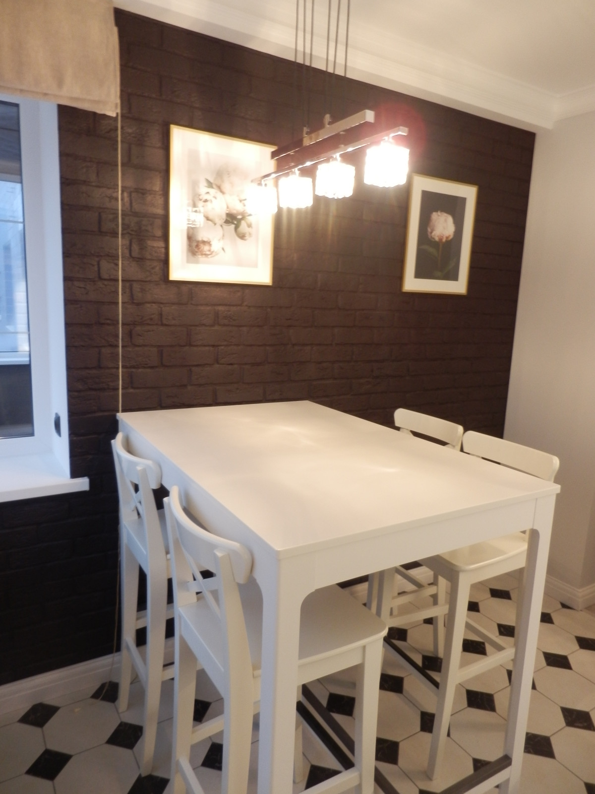 Современный черный