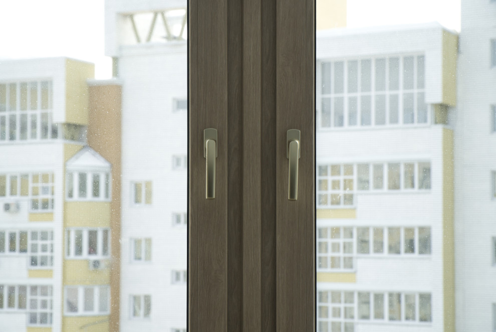 Окна с текстурой под дерево