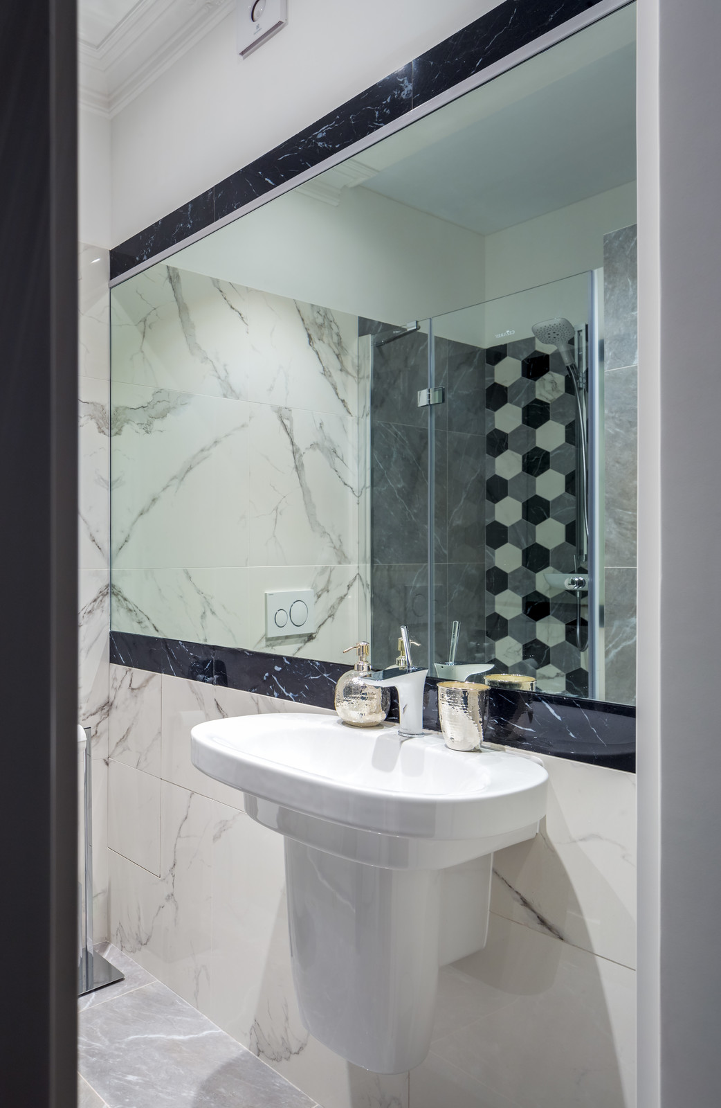 Дизайн квартиры для Irina Saltykova - рукописи не горят