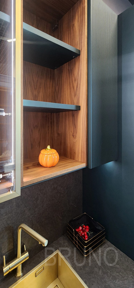 Салон мебели на "Стахановской"