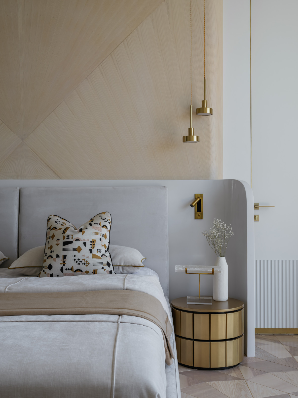 Двухуровневая квартира в центре Москвы 390м2