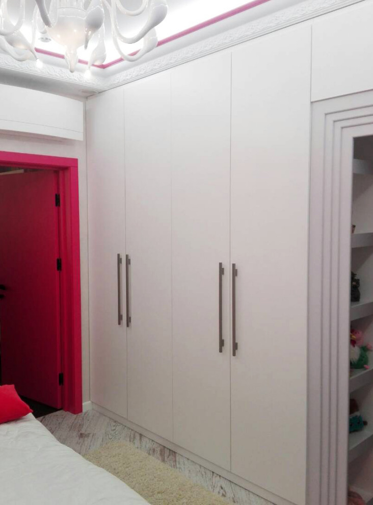 Мебель по индивидуальному проекту (архитекторы И. Березовская и А. Овчинников)