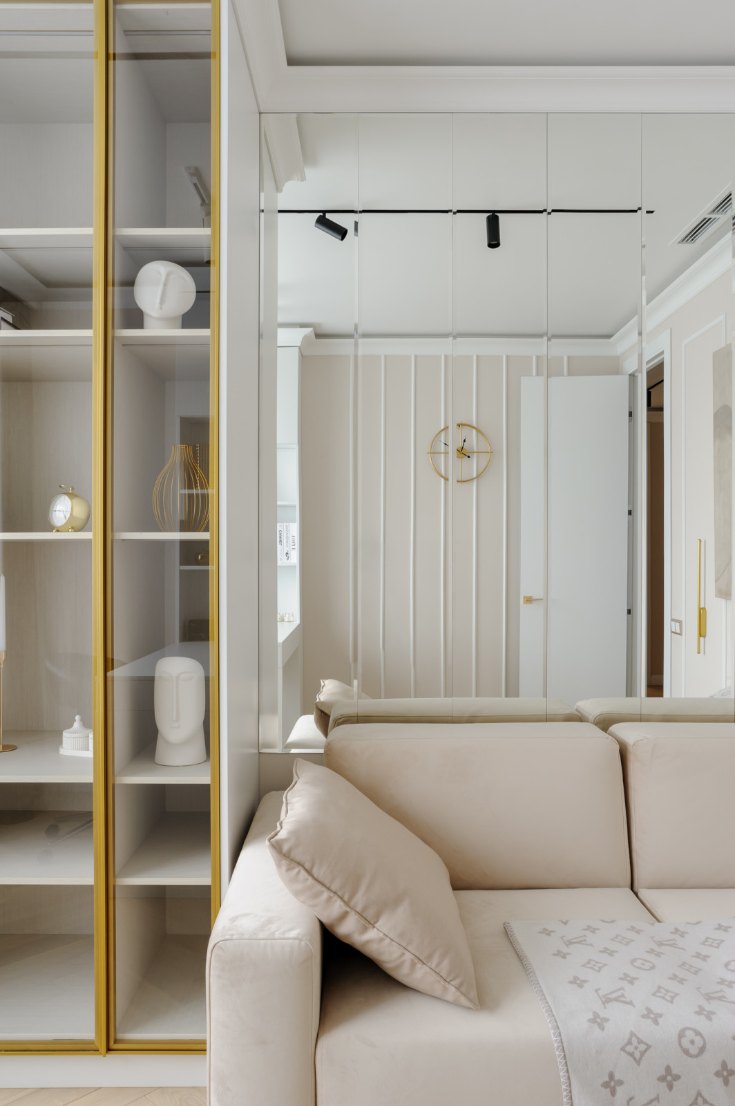 Пятикомнатная квартира 115 кв/м в ЖК «Headliner»