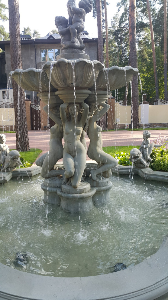 Реставрация фонтана в Горках