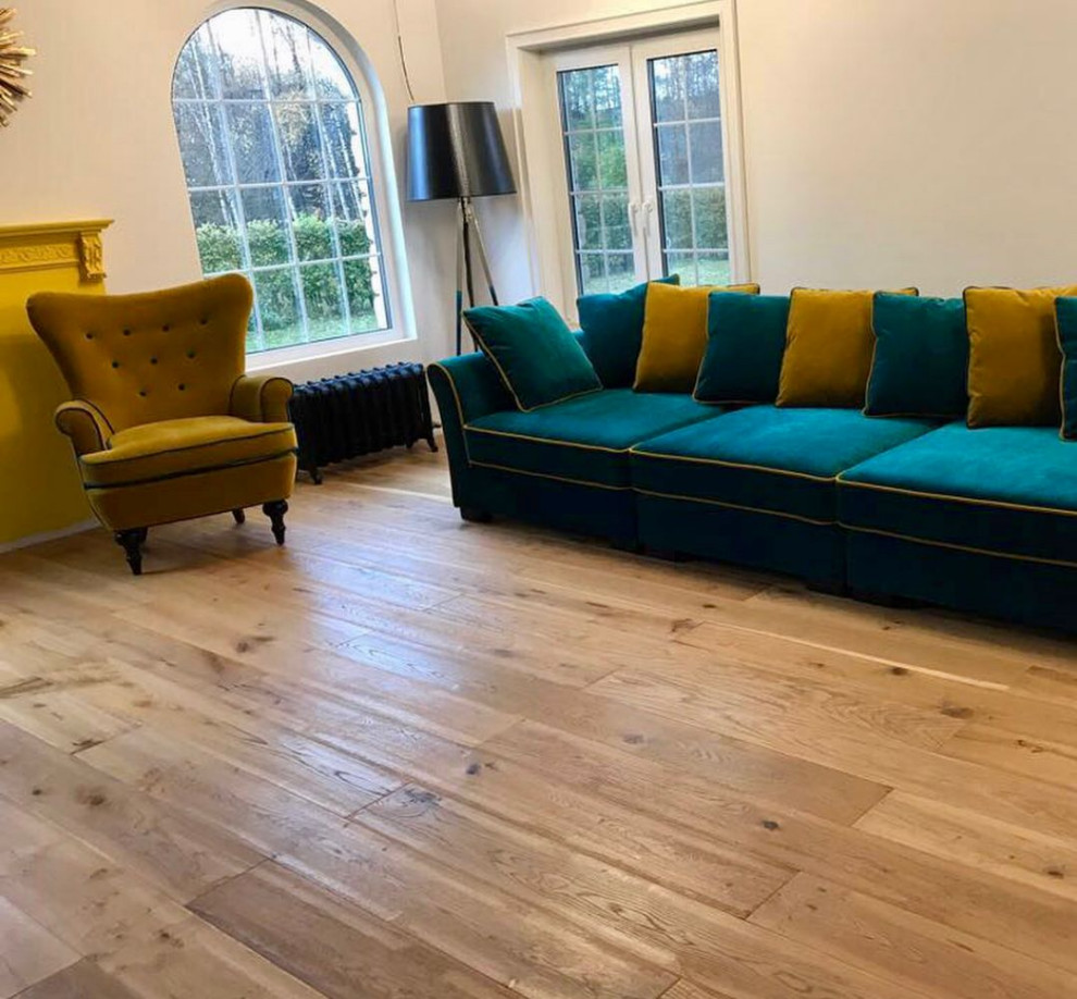 Мебель и аксессуары для гостиной.