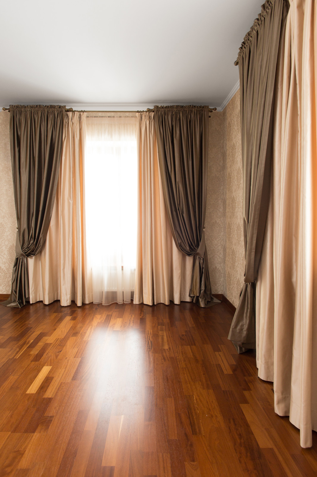 Текстильное оформление загородного дома