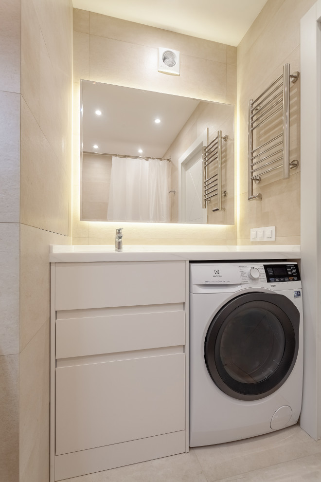 Зеркало с подсветкой и тумба под раковину