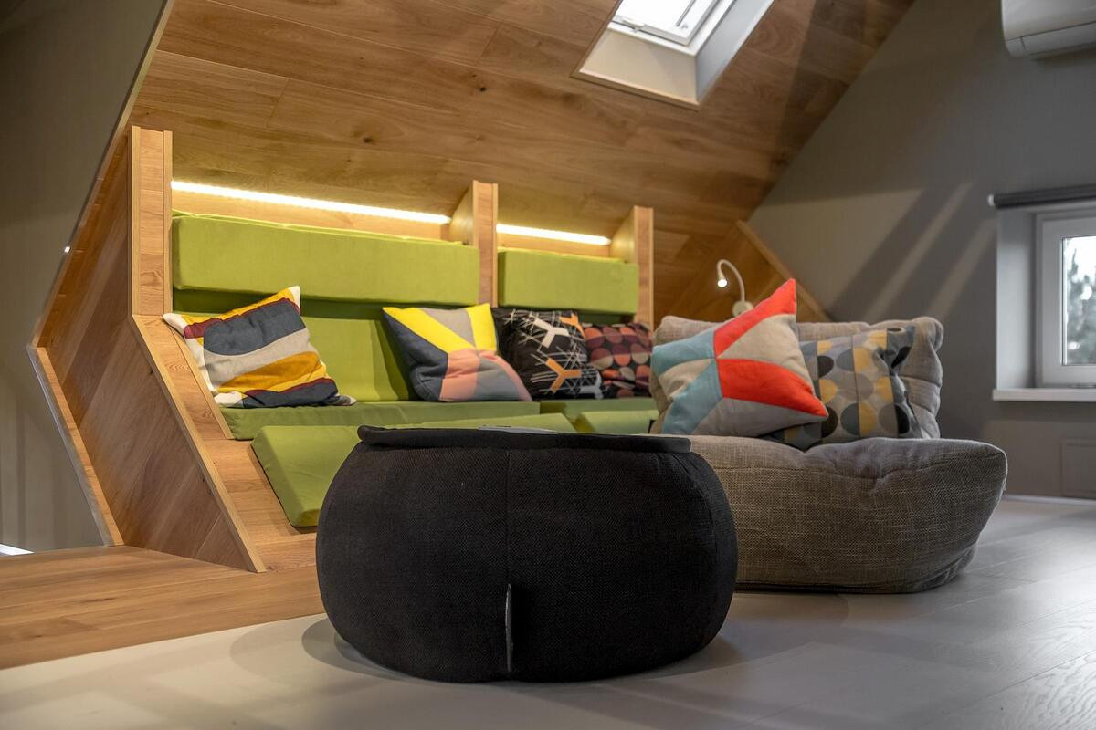 Мансарда в реечку (Москва - Переделка.ТВ "Дачный ответ")