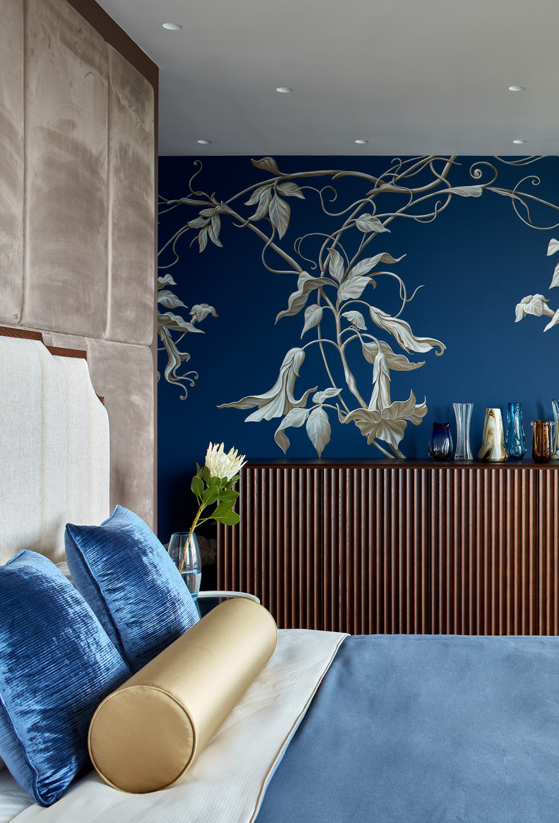 Живописная квартира.