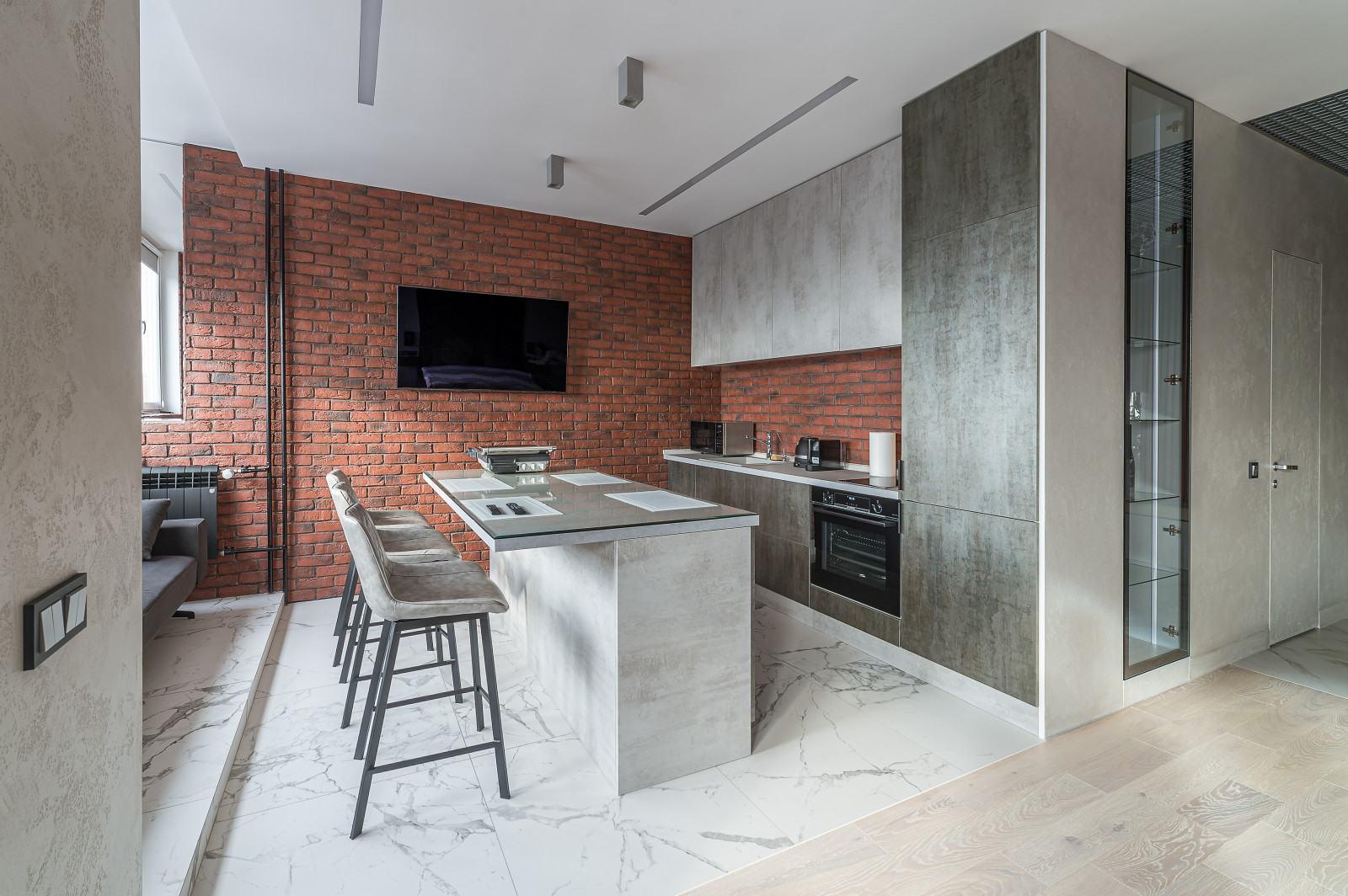 Обложка проекта: Реализация квартиры-студии 52 м2