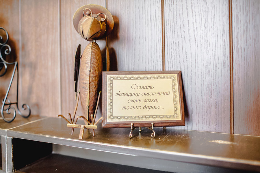 "В Красках Весны" Проект квартиры на Ярцевой (Москва)