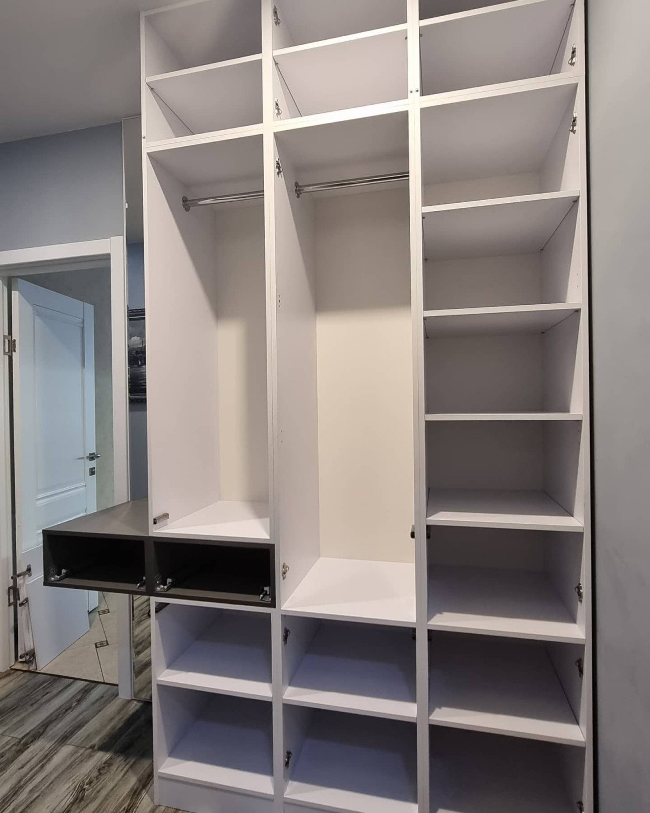 Прихожая в стиле минимализм г. Зеленоград