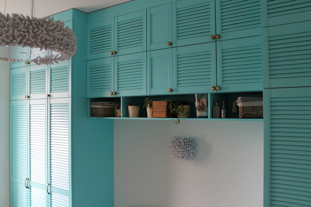 Шкафы в спальню.