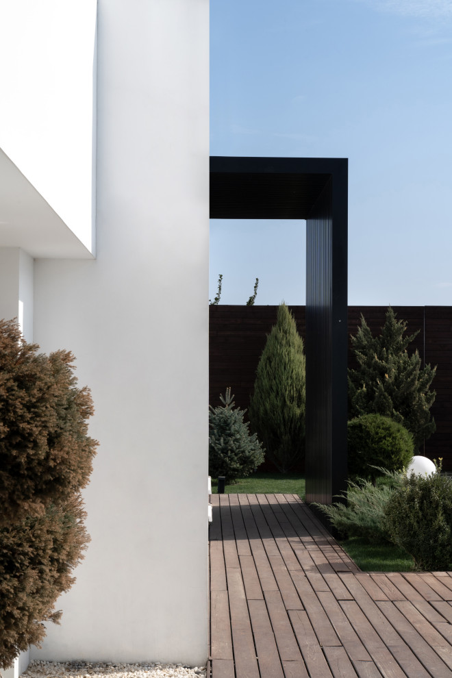 Белый дом на юге России