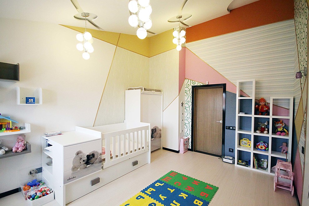 Apartment in Saint-Petersburg, Aptekarskaya emb.