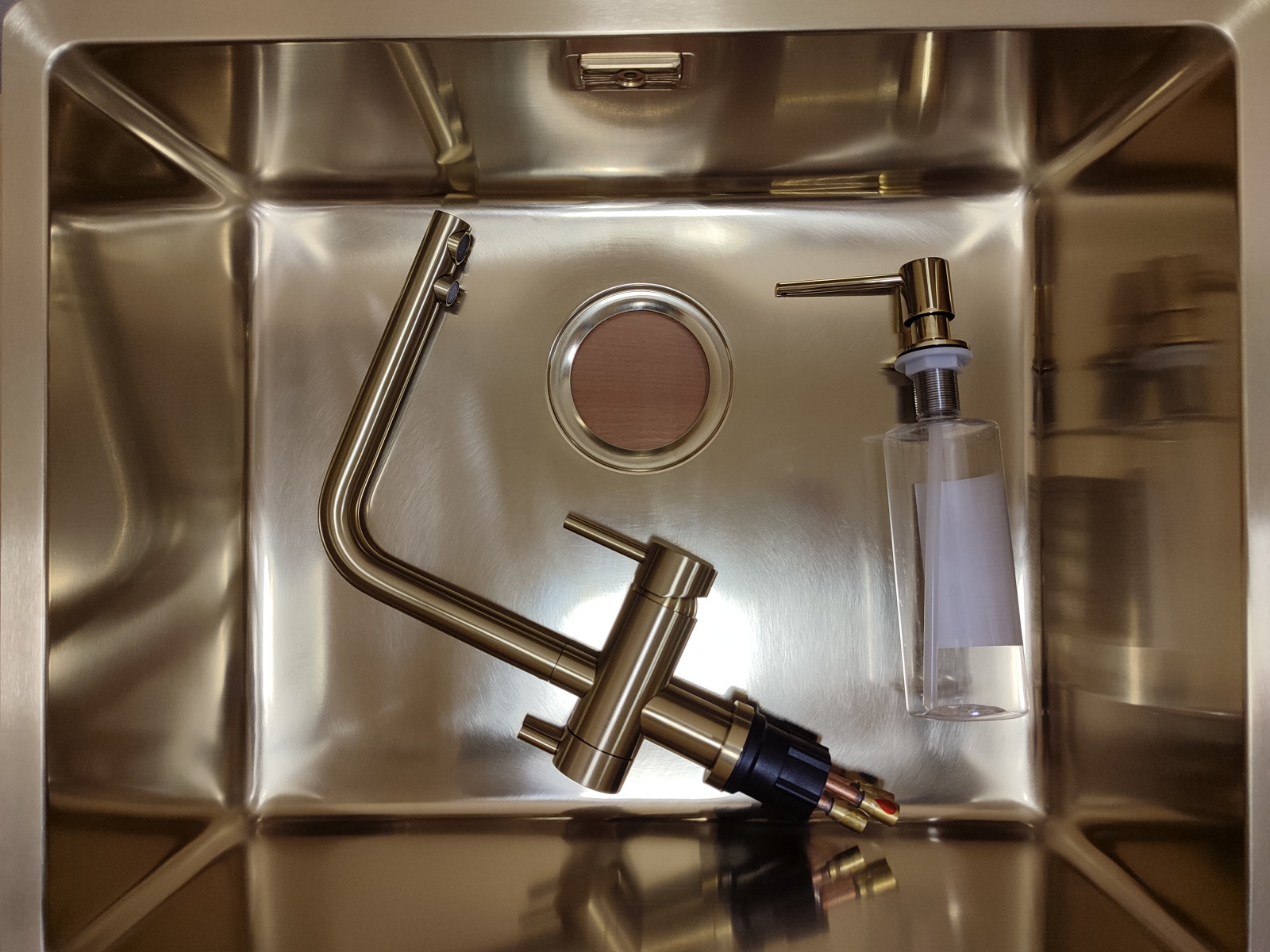 Подборка комплект кухонного оборудования Золото