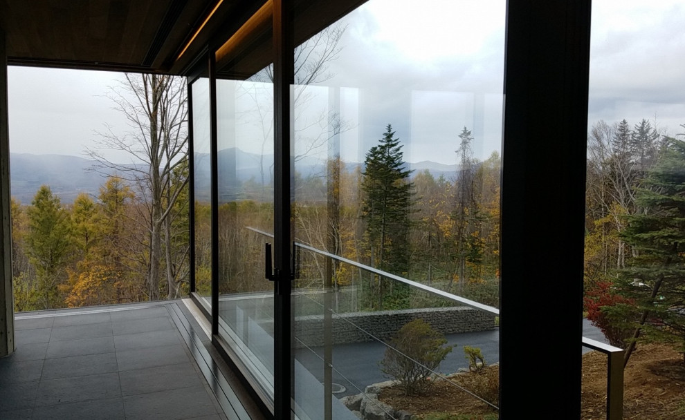 Раздвижные системы в загородном доме