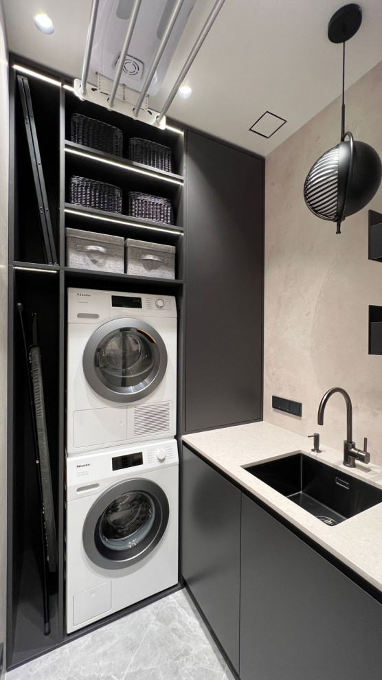 Фотосессия  - двери, мебель и перегородки в московской квартире