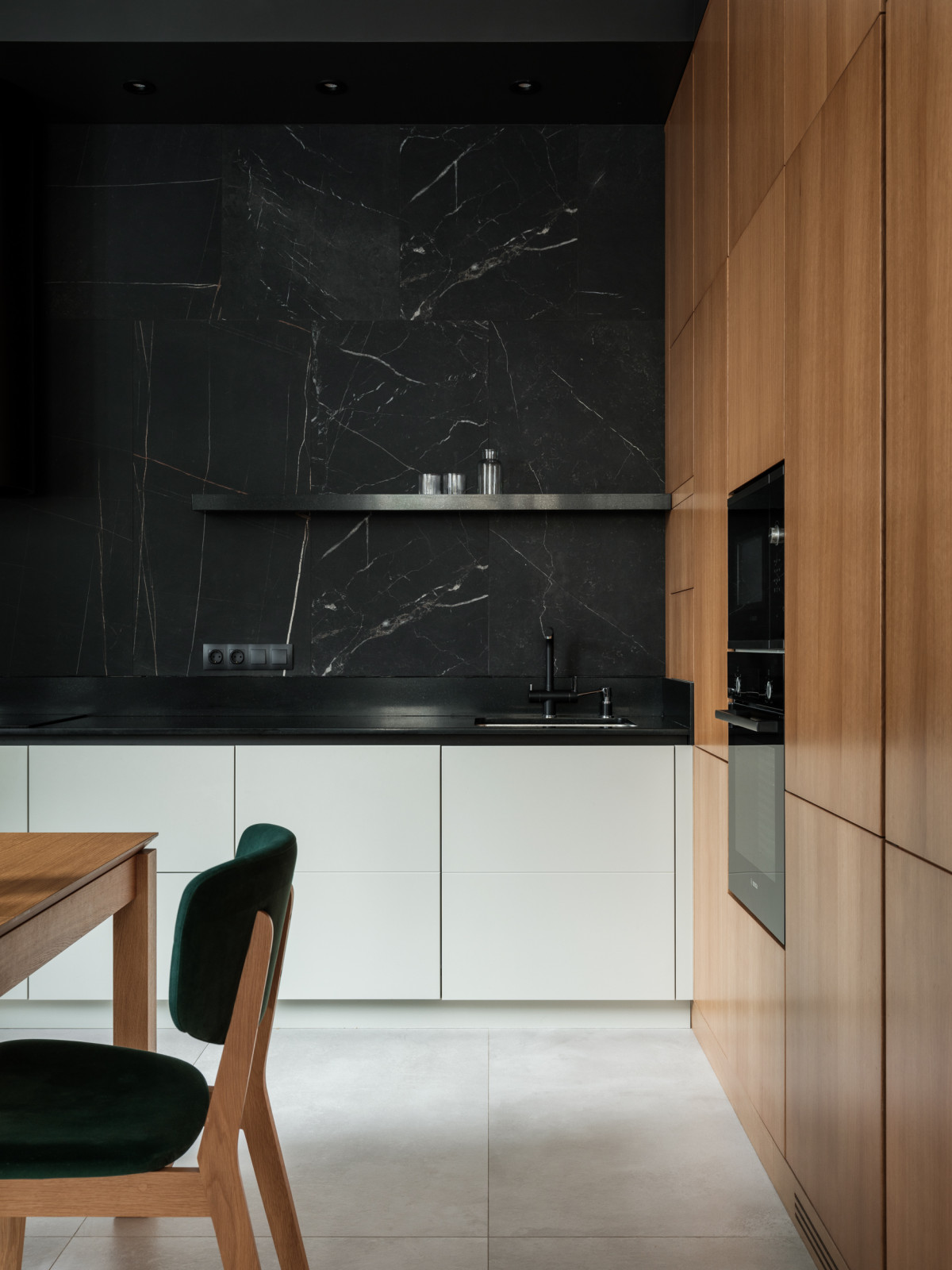 НОВОЧЕРЕМУШКИНСКАЯ 17