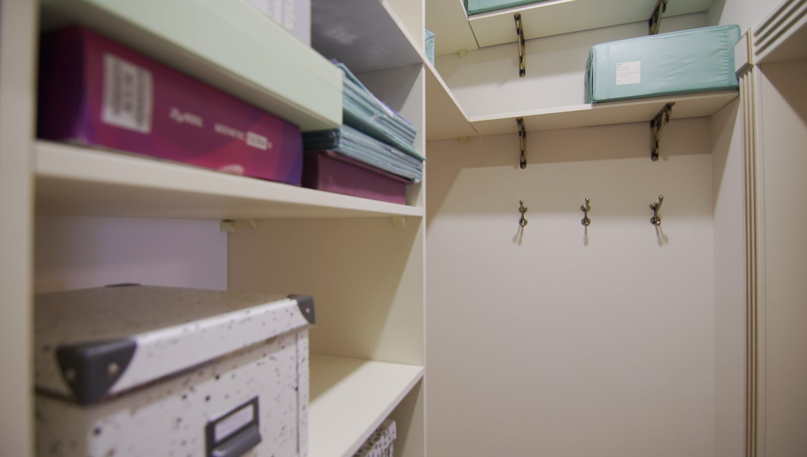 Квартира женщины у которой есть всё | Мидгард