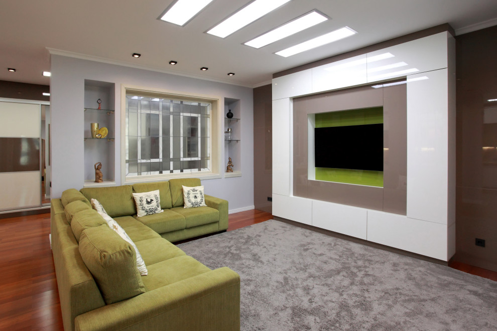 Зеленый диван и новая жизнь интерьера